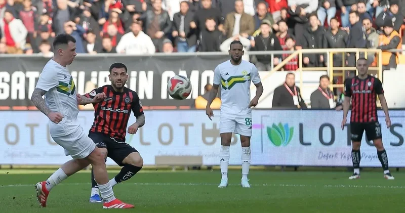 Çorum FK ligin kaderiyle oynadı: Erzurumspor u lider yaptı Erokspor un ensesine yapıştı