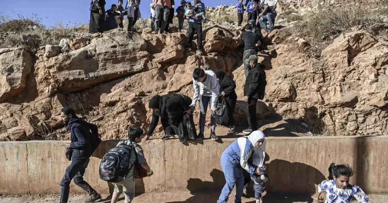 Lübnan da 1 Milyondan Fazla Kişi Yerinden Edildi