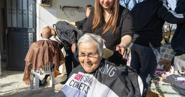 Manavgat Belediyesi nden kırsal mahallelerde bayram öncesi ücretsiz kuaför hizmeti Antalya Haberleri