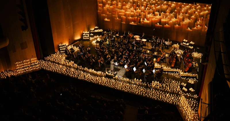 İstanbul Filarmoni Orkestrası, AKM’de mum ışığında konser verdi