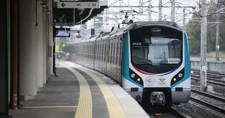 Toplu taşıma araçları 23 Nisan da ücretsiz hizmet verecek