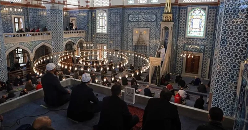 Okul saldırıları Cuma hutbesinde