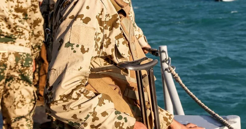 Saat verildi! Babül Mendeb Boğazı’nda askeri gerilim iddiası