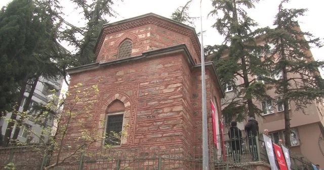 Bursa da Abdüllatif Kudsi Türbesi yeniden ziyarete açıldı Bursa Haberleri
