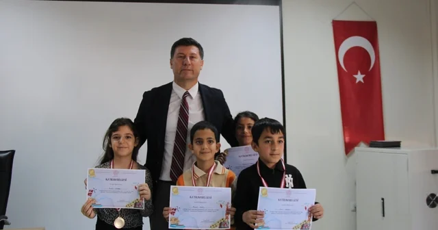 Cizre de akıl ve zeka oyunlarında geleceğin dahileri ödüllendirildi Şırnak Haberleri