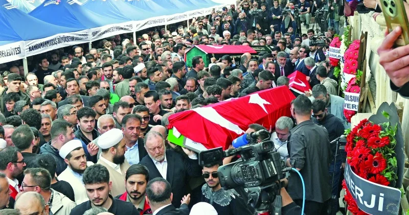 Evlatlara gözyaşlarıyla veda Gündem Haberleri