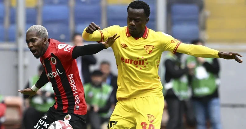 Onyekuru dan imalı paylaşım! Volkan Demirel e böyle yanıt verdi Futbol Haberleri