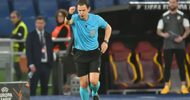 Sürpriz karar: Halil Umut Meler dev derbide düdük çalacak Futbol Haberleri