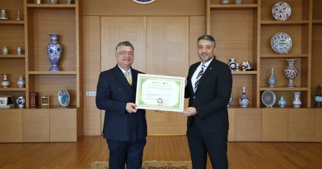 DPÜ Evliya Çelebi Yerleşkesi ne Sıfır atık belgesi yenileme başarısı Kütahya Haberleri