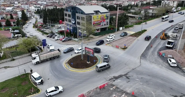 Darıca trafiğini rahatlatacak adım: Tuzla Battalgazi kesişiminde kavşak çalışması başladı Kocaeli Haberleri