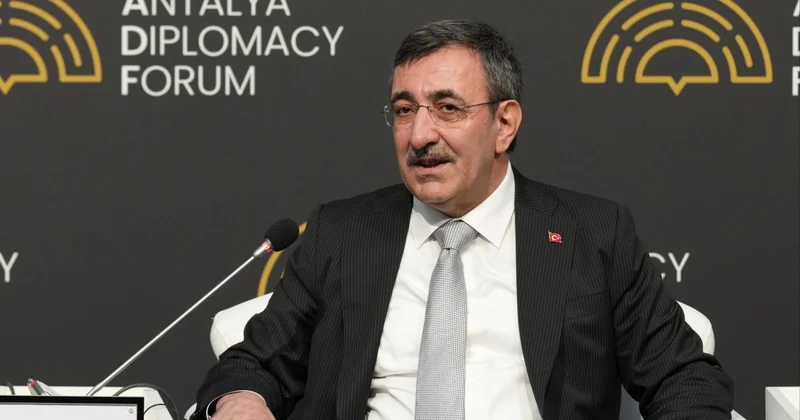 Cumhurbaşkanı Yardımcısı Yılmaz: Diplomasiyi her şeyin üstünde tutuyoruz