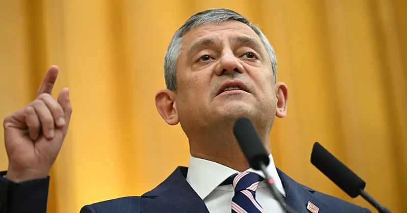 SON DAKİKA… Prestij projesiydi rezalete dönüştü! İzmir’de kentsel dönüşüm mağdurlarından Özgür Özel’e tepki: Evsiz kaldık!