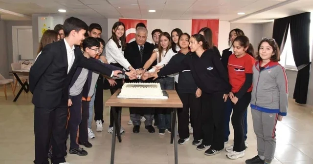 Burhaniye de TÜBİTAK Şampiyonlarına anlamlı kutlama Balıkesir Haberleri