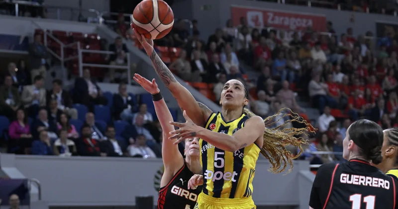 Fenerbahçe Opet Uni Spar Girona: 76 59 (MAÇ SONUCU) Fenerbahçe Opet EuroLeague de finalde!
