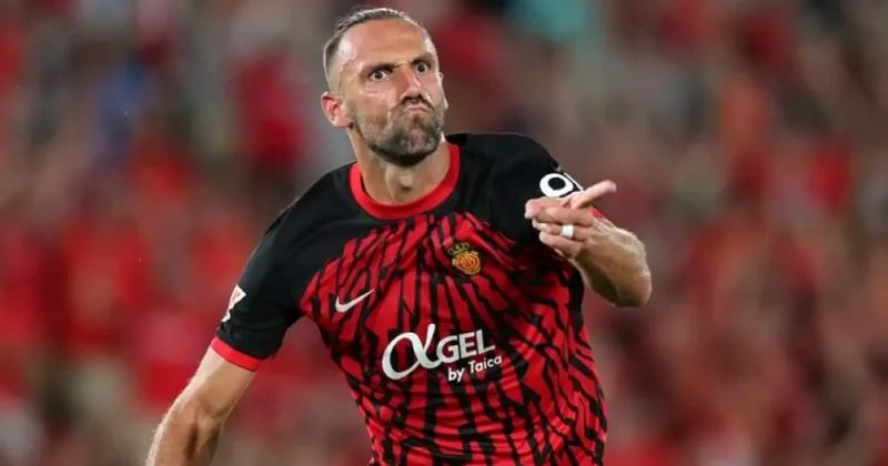 Fenerbahçe ye Vedat Muriqi transferinde çok büyük rakip!