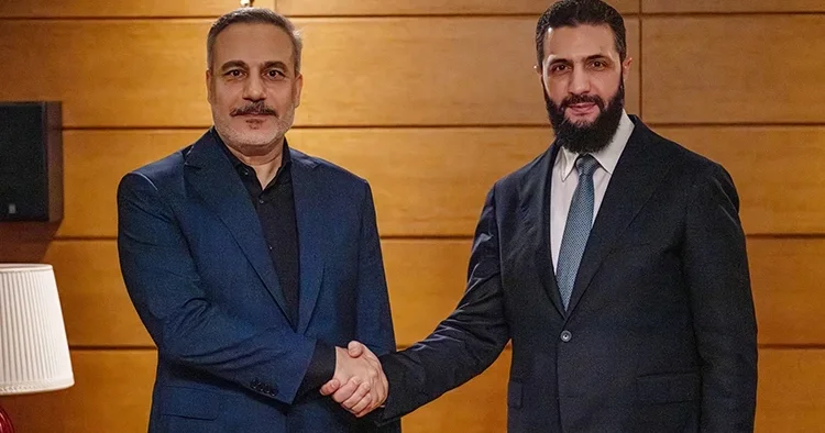 Dışişleri Bakanı Hakan Fidan, Suriye Cumhurbaşkanı Şara ile bir araya geldi