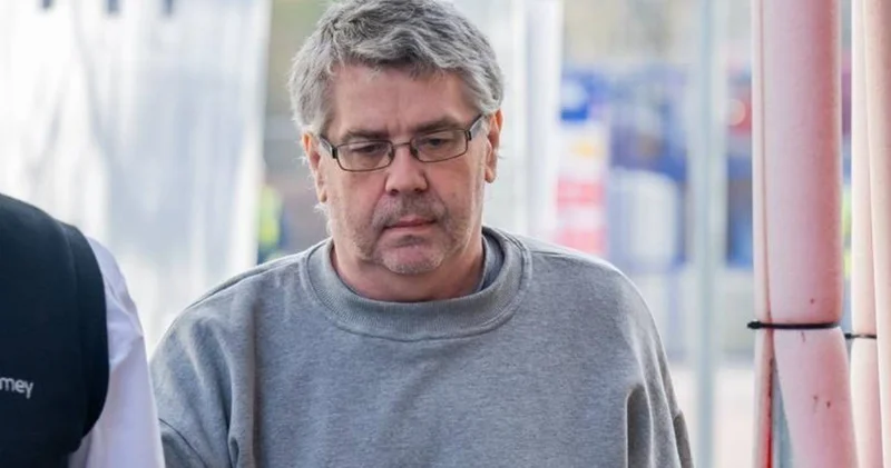 Dondurucudaki sır: Annesinin cesedini sakladı, maaşını almaya devam etti