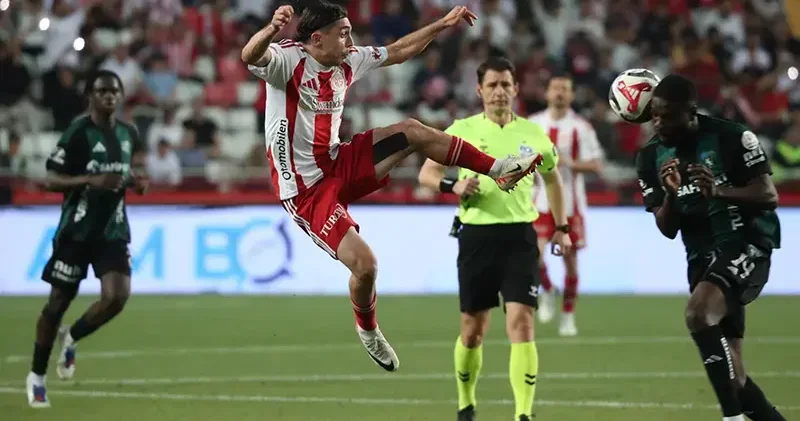 Antalyaspor, Süper Lig’e veda eden 3’üncü takım oldu