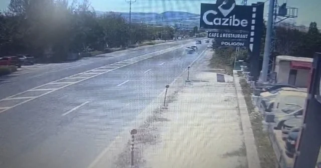 Elazığ da 5 kişinin yaralandığı trafik kazası, güvenlik kamerasına yansıdı Elazığ Haberleri