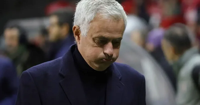 Jose Mourinho kabusu yaşadı: Hiç yenilmeden kaybetti Sözcü Gazetesi