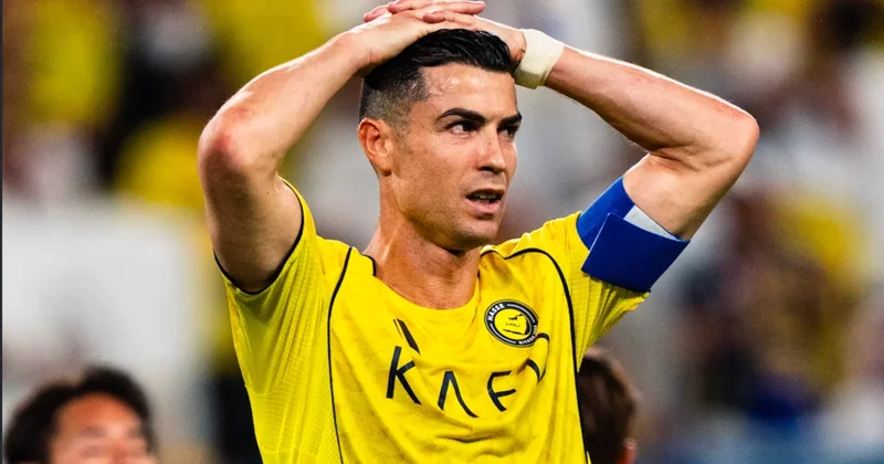 Cristiano Ronaldo finalde bir kez daha kaybetti! Portekizliyi yıkan gol Türk futbolcudan geldi Sözcü Gazetesi
