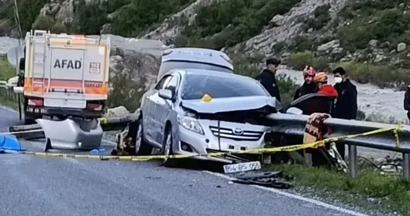 Düğün dönüşü kaza; 1 ölü, 3 yaralı