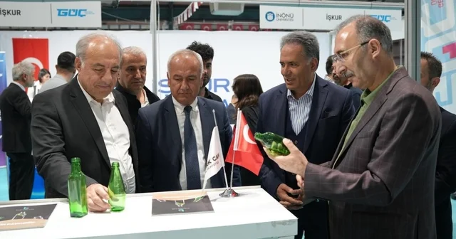 Rektörlerden İpekyolu Kariyer Fuarı na ziyaret Malatya Haberleri