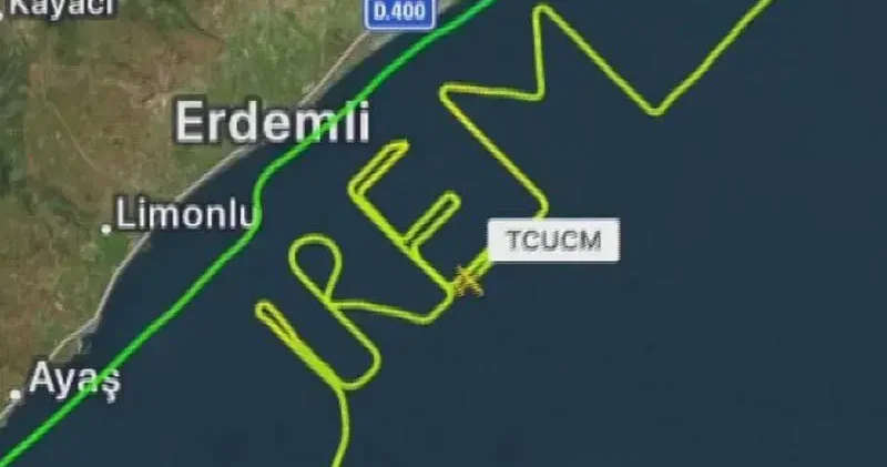 Pilottan gökyüzüne İrem yazısı