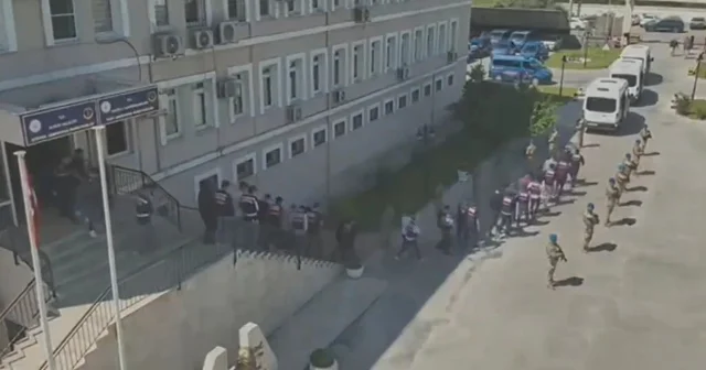 Jandarmadan 8 ilçede 105 şüpheliye eş zamanlı uyuşturucu operasyonu Aydın Haberleri