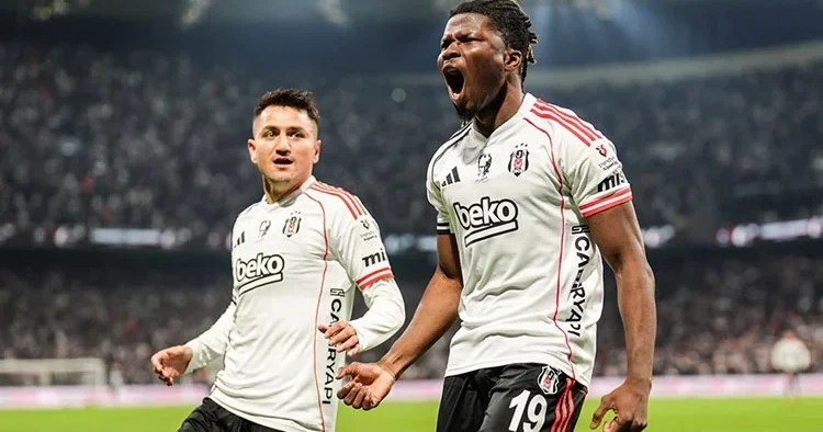 Beşiktaş ta ayrılık! Kal teklifini reddetti