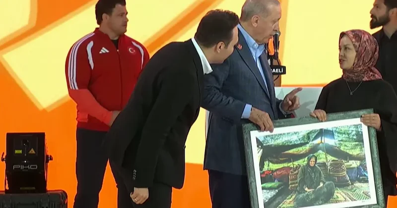 Erdoğan a hediye veren isim bakın kim çıktı! AKP liysen söyle diyen kişiye Tövbe de la demişti Sözcü Gazetesi
