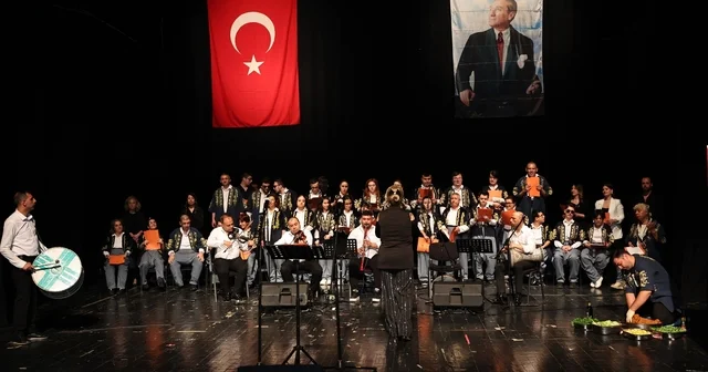 Nilüfer de Engelliler Haftası Bizim Ev in yıl sonu gösterisiyle tamamlandı Bursa Haberleri