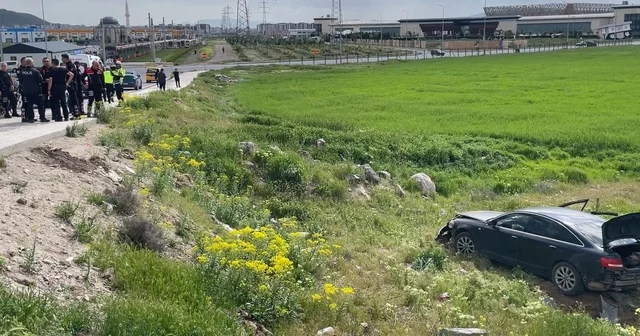 Polisin dur ihtarına uymayan sürücünün otomobili şarampole yuvarlandı Kayseri Haberleri