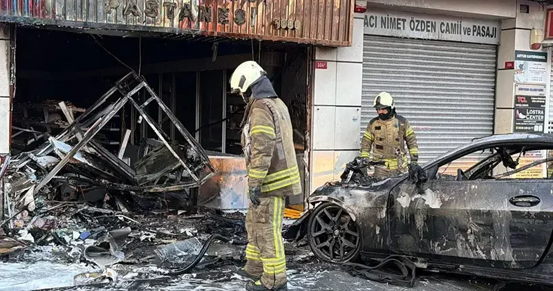 Şişli’de otomobil iş yerine girdi, yangın çıktı: 2 yaralı