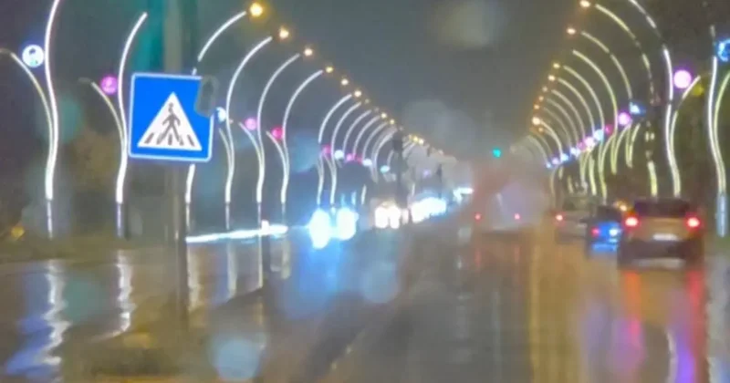 Edirne’de sağanak etkili oldu: Caddeler göle döndü