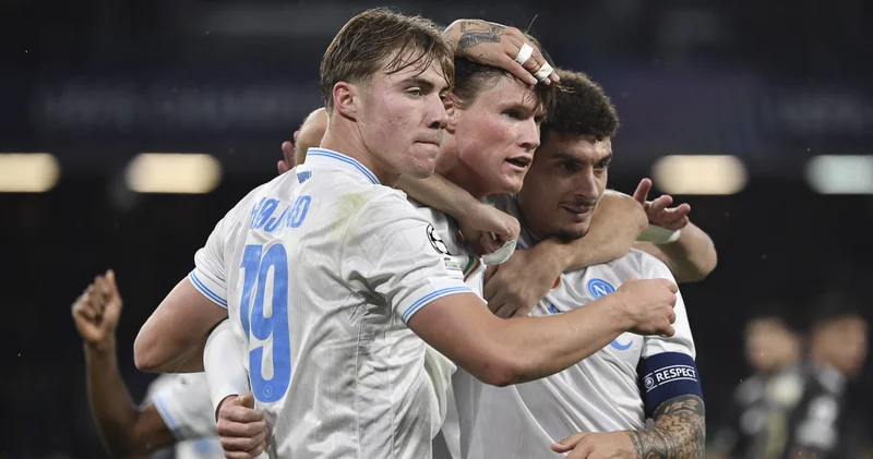 Pisa: 0 Napoli: 3 MAÇ SONUCU
