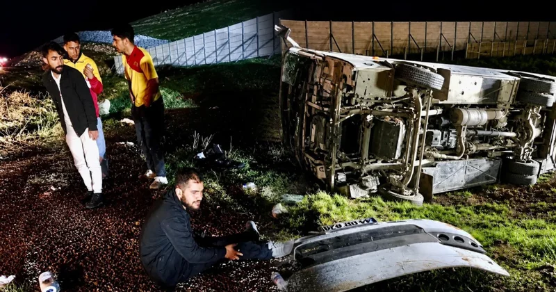 Maç dönüşü can pazarı: Midibüs devrildi, çok sayıda yaralı var Sözcü Gazetesi