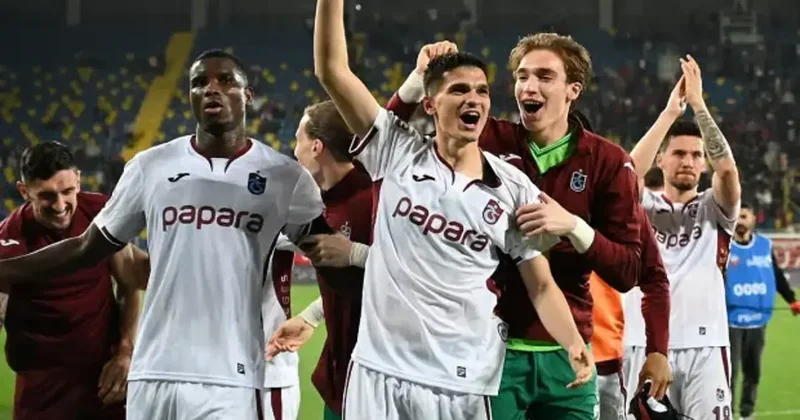 Trabzonspor, Süper Lig den düşecek son takımı belirleyebilir! İşte muhtemel 11 ler