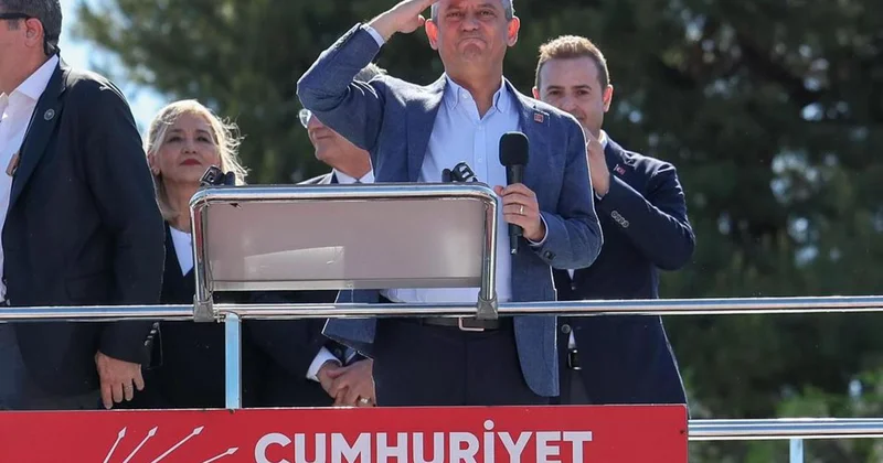 İl Başkanlarının görevden alınmasının ardından Özgür Özel partilileri nöbete çağırdı