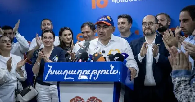 Seçim zaferinin ardından Paşinyan a Türk çıkışı: Bunu hakaret olarak görmüyorum