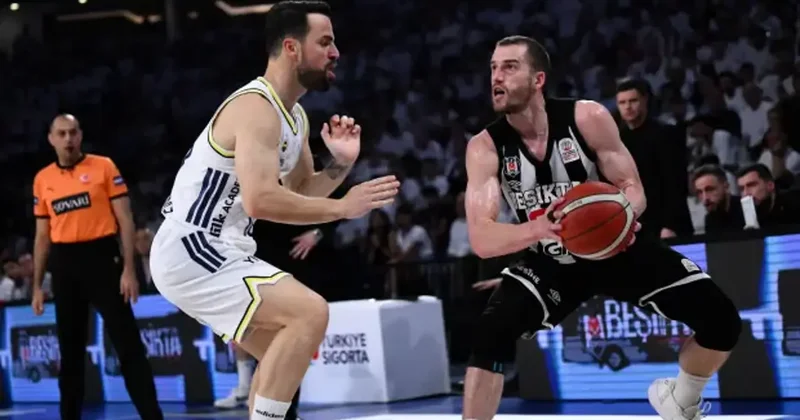 Beşiktaş ı deviren Fenerbahçe seride öne geçti! Şampiyonlupa son bir maç