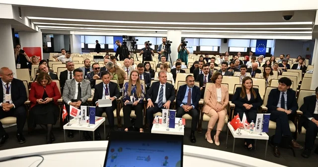 Başkan Seçer: Çağdaş belediyecilik anlayışının en önemli aktörlerinden biri gençlerdir Mersin Haberleri Habertürk Yerel Haberler