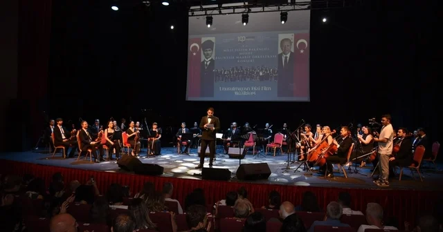 Öğretmenlerden Yeşilçam ın unutulmaz film şarkıları Balıkesir Maarif orkestrasından unutulmaz Yeşilçam gecesi Balıkesir Haberleri Habertürk Yerel Haberler