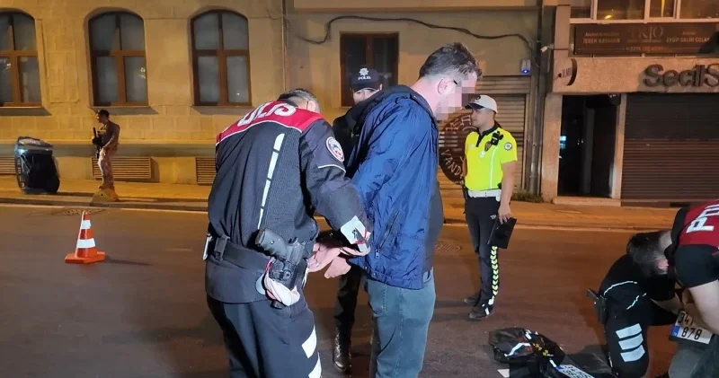 Kadıköy’de helikopter destekli denetim: Aranan şüpheli yakalandı İstanbul Haberleri