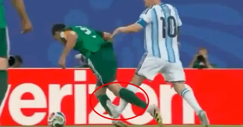 Dünya Kupası nda Messi tartışması! Rakibinin bacağına bastı, faul bile çalmadı