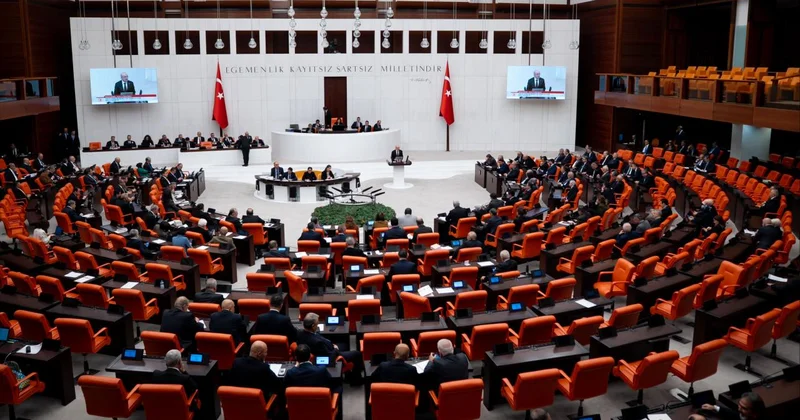 TBMM nin çalışma süresi uzatıldı