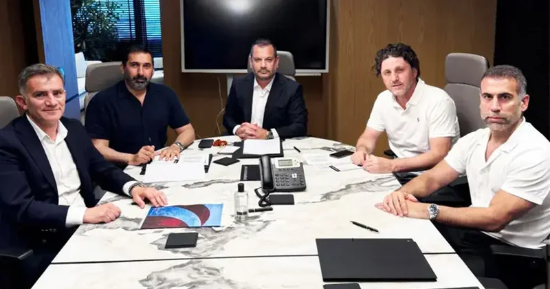 Fatih Tekke onay verdi, Süper Lig in iki yıldızı Trabzonspor a doğru... Fanatik Gazetesi Trabzonspor (TS) Haberleri Spor