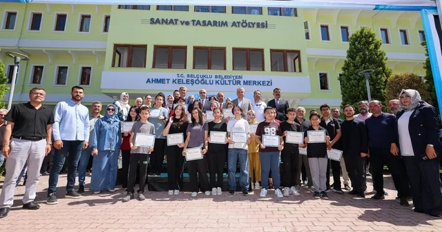 Selçuklu Sanat ve Tasarım Atölyesi nde yıl sonu sergisi ile dönem tamamlandı Konya Haberleri Habertürk Yerel Haberler