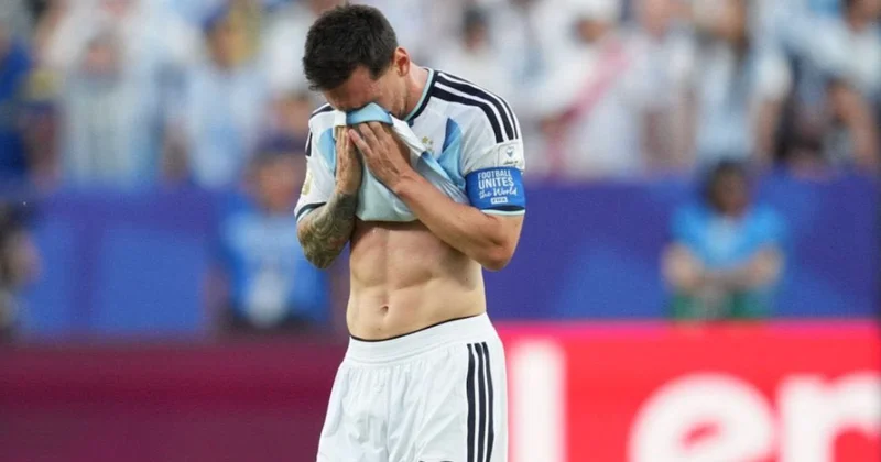 Messi gözyaşlarını tutamadı! Zor günler geçirdim Sözcü Gazetesi