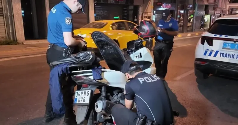 Kadıköy’de helikopter destekli asayiş denetimi: Motosikletli uyuşturucu ticaretinden gözaltına alındı